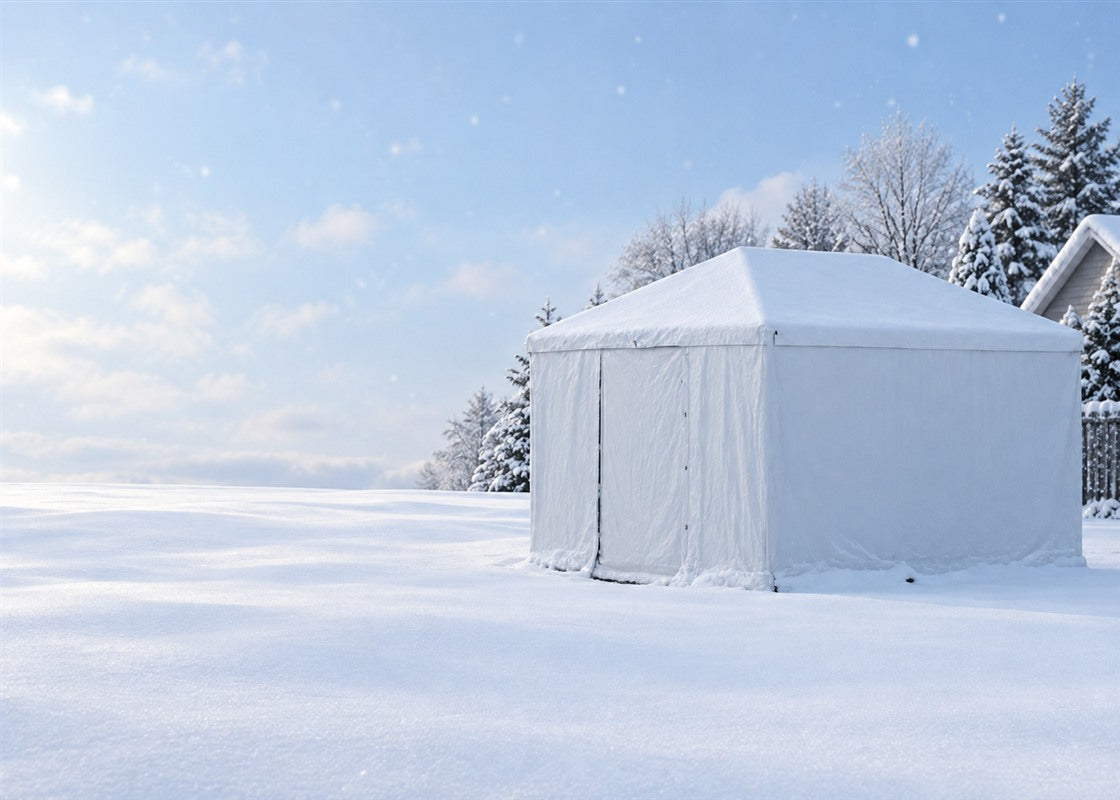 Abri hivernal pour gazebo dans la neige