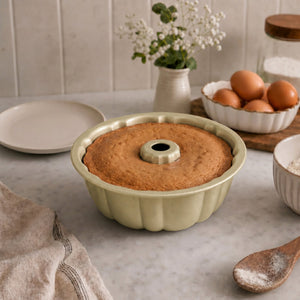 iBake Moule à cheminée cannelé antiadhésif Diamond - Champagne Doré - Lot de 2 - Simple Boutique