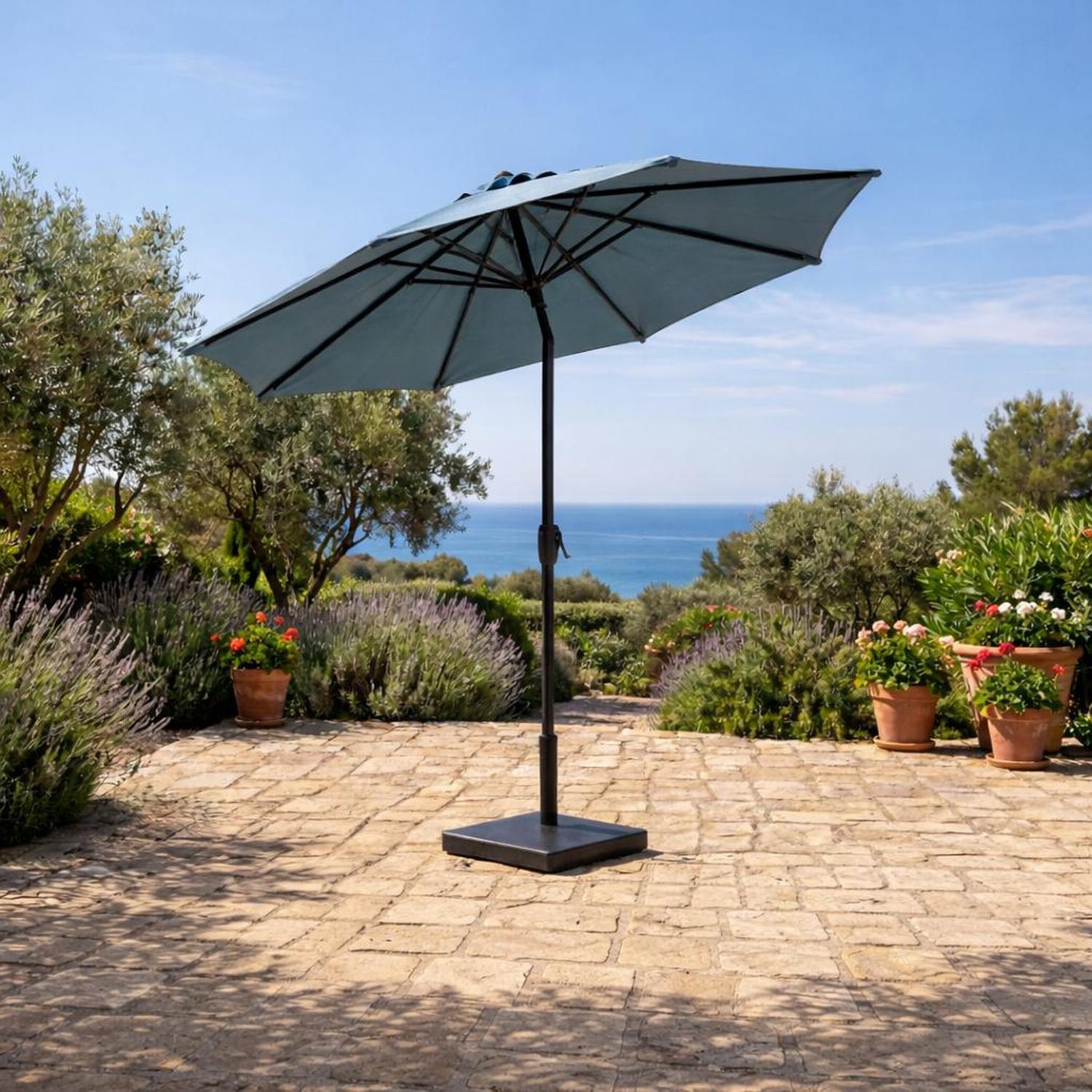 Parasol extérieur 8' Sunset, inclinable avec manivelle, bleu azur - Simple Boutique