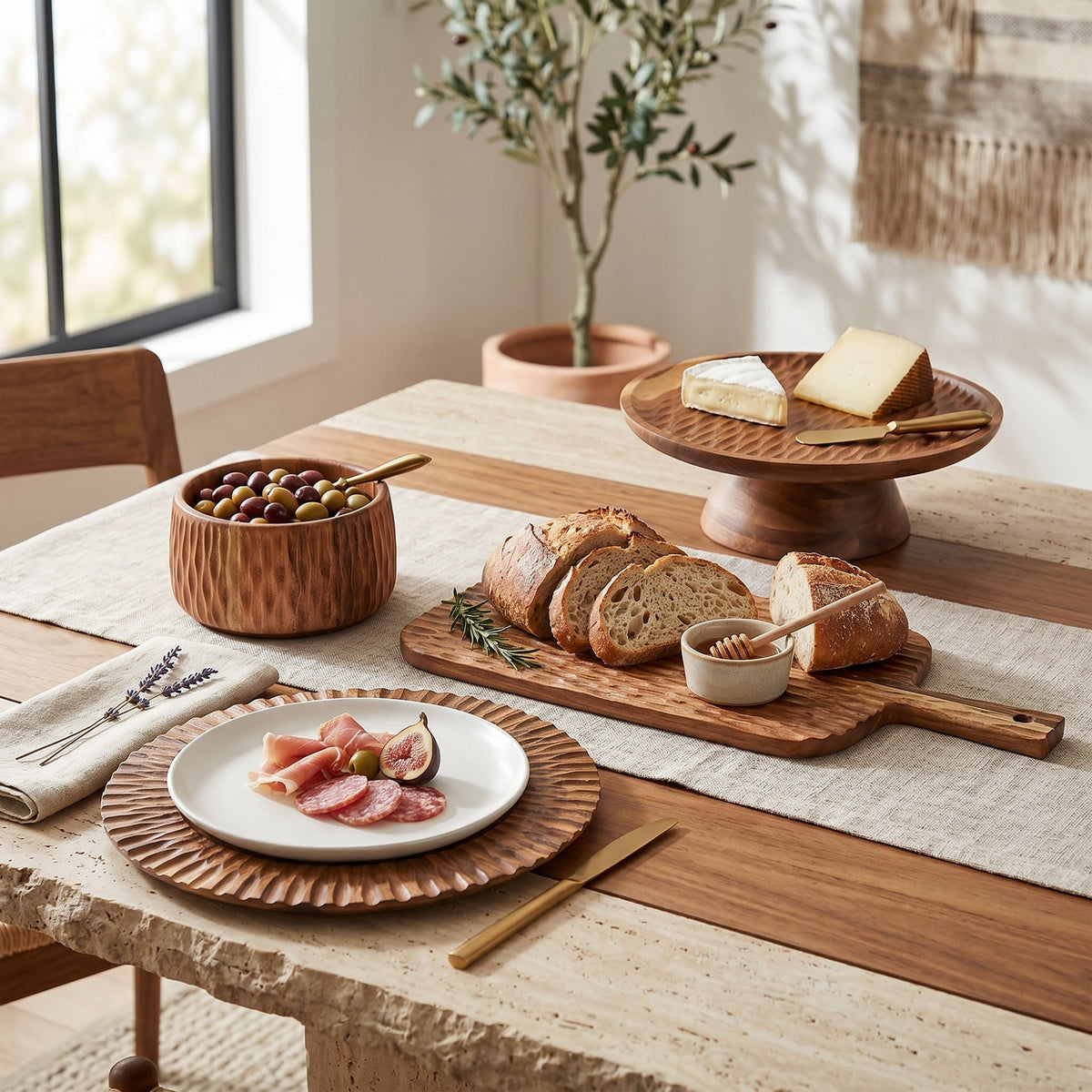 Plat de service cannelé en bois d'acacia JS Gourmet - Simple Boutique