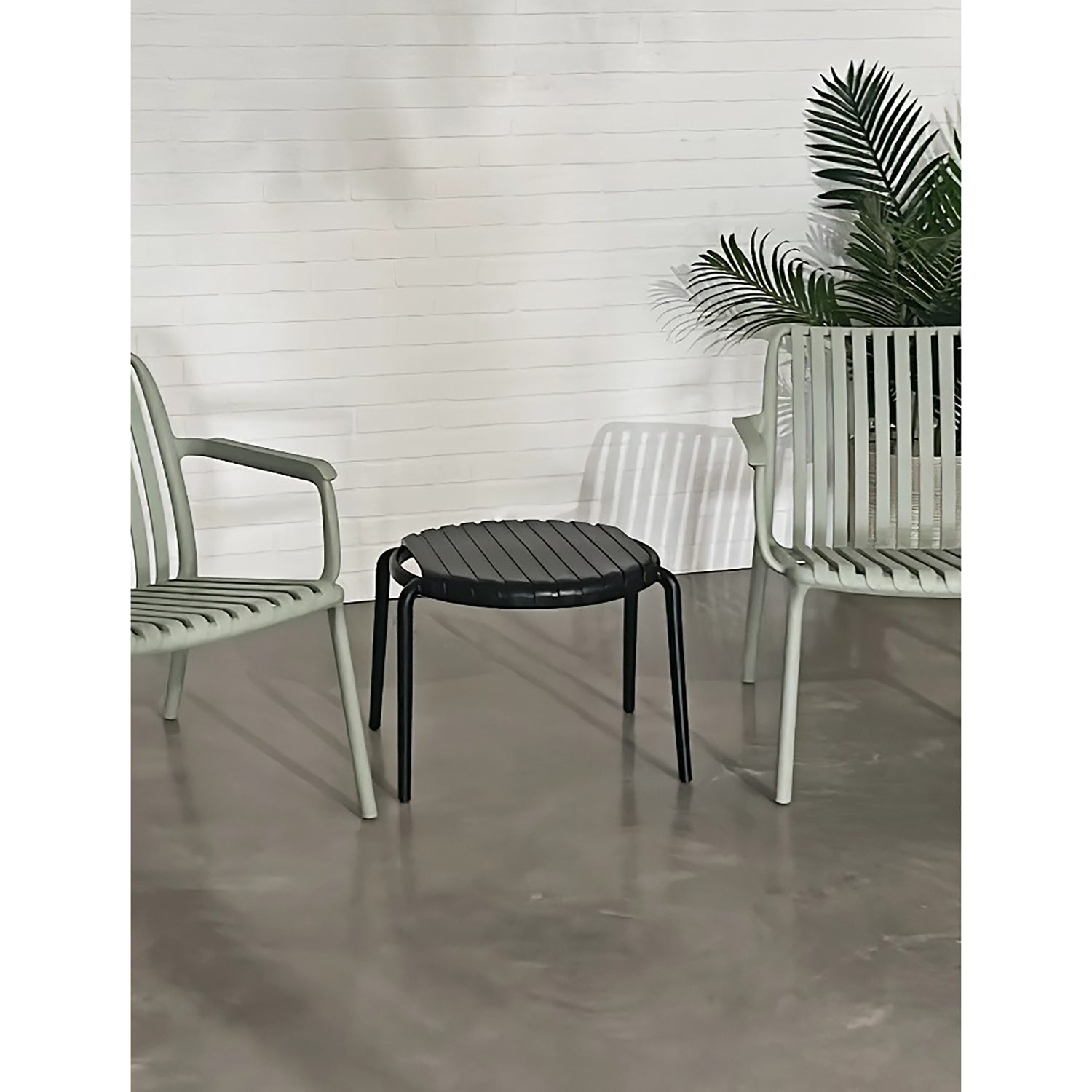 Table d'appoint Ronde Summer, 20" de Diamètre, Intérieur/Extérieur, Noir - Simple Boutique