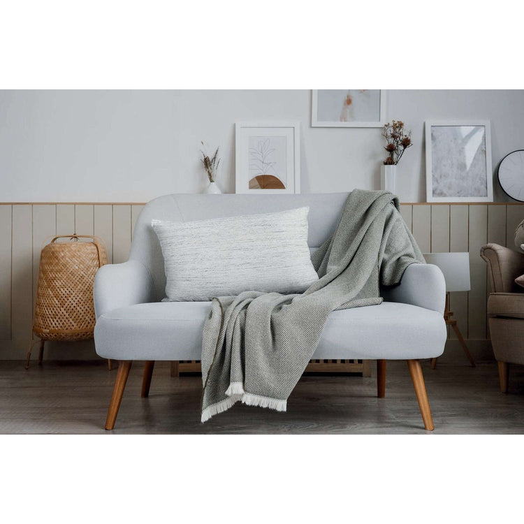 Versailles - Housse de Coussin Caesar, 14" x 20", Lavable à la Machine, Gris Pâle - Simple Boutique