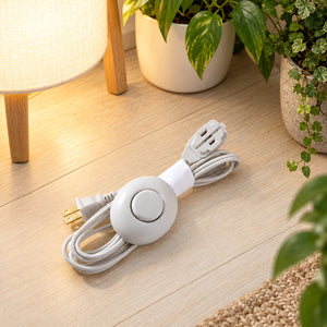 Xtricity Rallonge d'intérieur légère avec interrupteur au pied, 3 prises - Blanc - Lot de 2 - Simple Boutique