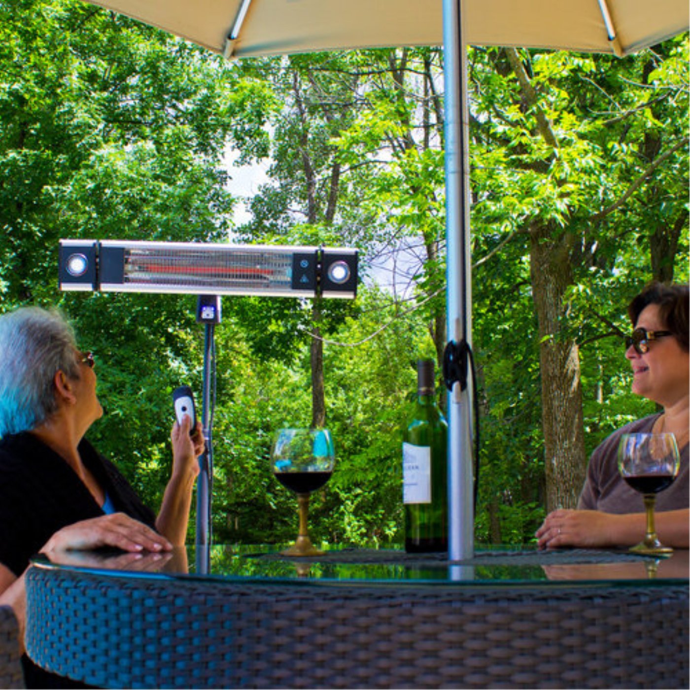 Ener-G+ HEA-218CSLR Chaufferette électrique infrarouge sur pied pour l'extérieur ou l'intérieur 4 saisons - Simple Boutique