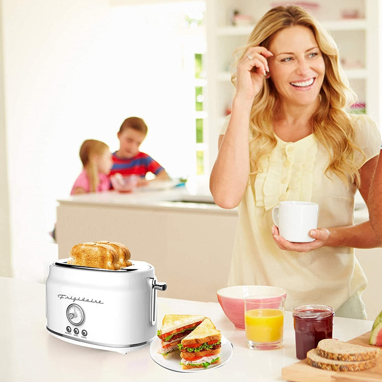 Frigidaire ETO102-WHITE - Grille-Pain 2 Tranches, Syle Rétro, Blanc - Simple Boutique