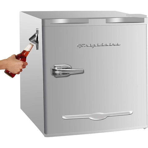 Frigidaire - Mini Réfrigérateur Compact, 1.6 Pied Cube, Style Rétro avec Ouvre Bouteille, Gris