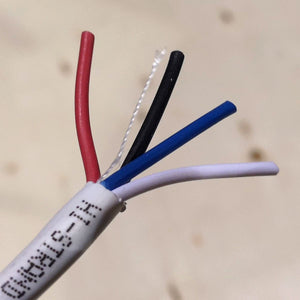 GlobalTone Câble haut-parleur 500' In-Wall FT4 4x18 AWG pull-thru box Blanc - Simple Boutique