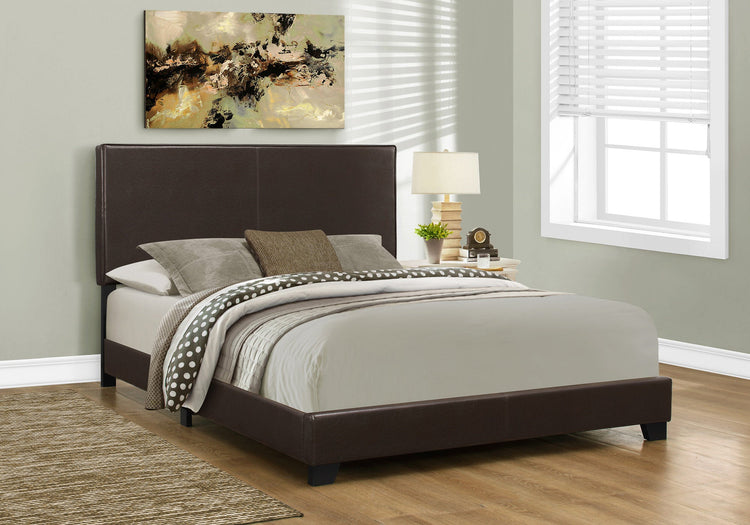 I 5910Q Lit, Grand, Plate-forme, Chambre À Coucher, Cadre, Rembourré, Pu D'aspect Cuir, Pattes En Bois, Brun, Transitionnel - Simple Boutique