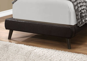 I 5982T Lit, Taille Jumelle, Plate-forme, Adolescent, Cadre, Rembourré, Pu D'aspect Cuir, Pattes En Bois, Brun, Transitionnel - Simple Boutique