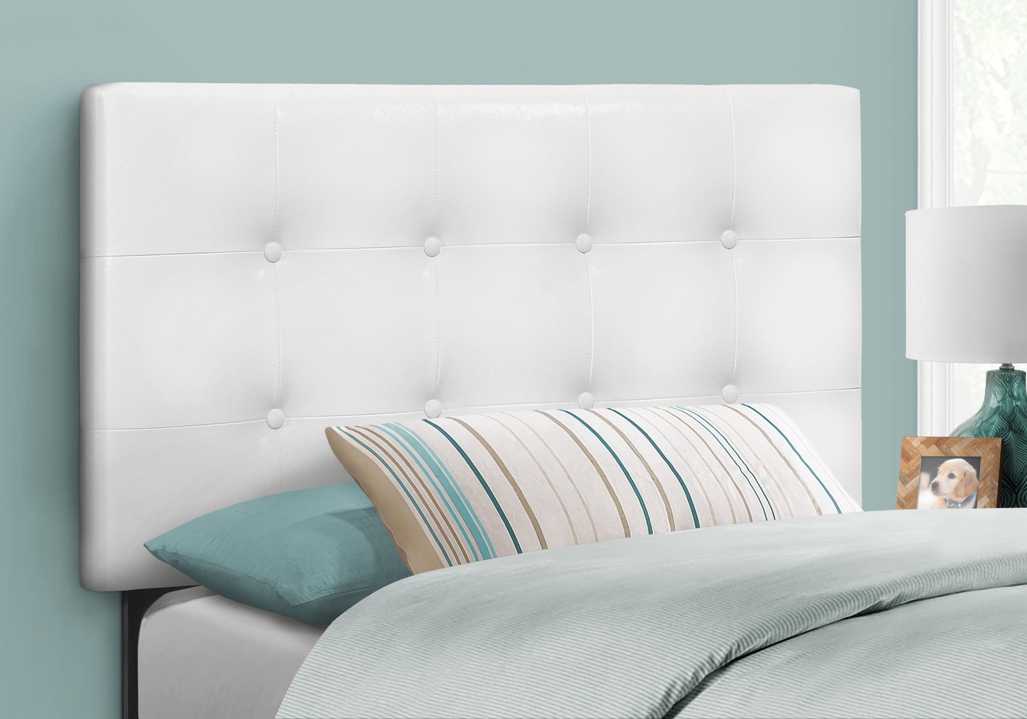 I 6002T Lit, Tête De Lit Seulement, Taille Jumelle, Chambre À Coucher, Rembourré, Pu D'aspect Cuir, Blanc, Transitionnel - Simple Boutique