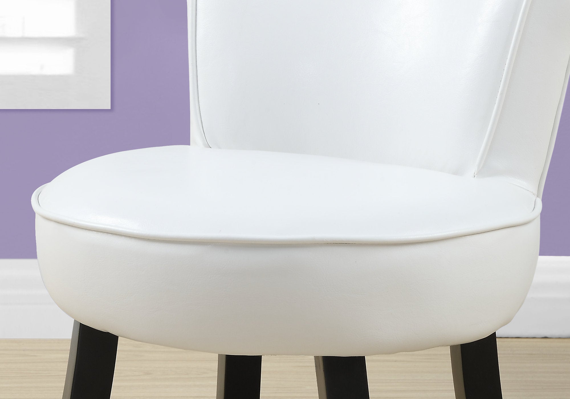 I 8155 Chaise Juvénile, Accent, Enfants, Rembourré, Pu D'aspect Cuir, Blanc, Contemporain, Moderne - Liquidation Vente Finale - Simple Boutique
