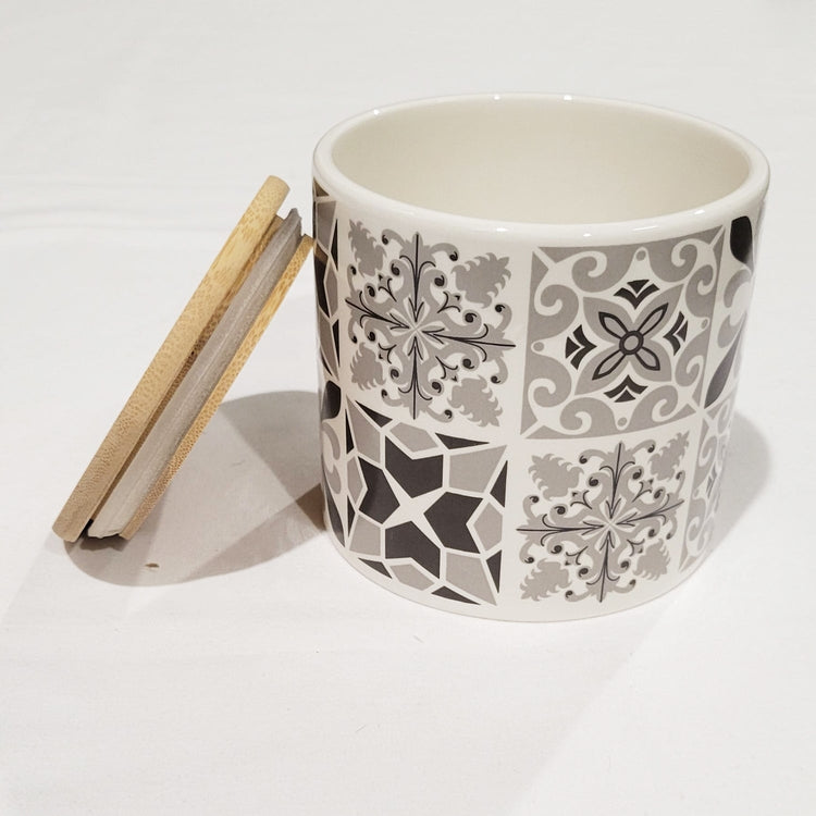 ITY International - Ensemble de 3 Pots de Rangement Hermétiques en Céramique avec Couvercle en Bambou, Grandeur Petit, Blanc et Noir - Simple Boutique