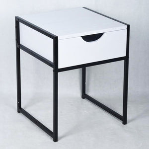 ITY International - Table d'appoint avec Tiroir, Fabriqué en MDF, 15.7" x 19.7" x 15.7", Blanc - Simple Boutique