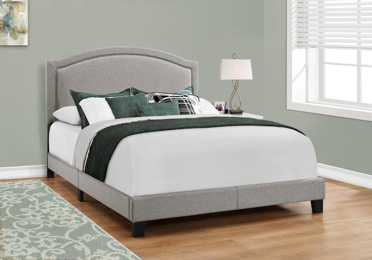 Monarch Specialties I 5936Q Lit, Grand, Plate-forme, Chambre À Coucher, Cadre, Rembourré, D'aspect Lin, Pattes En Bois, Gris, Chrome, Transitionnel - Simple Boutique