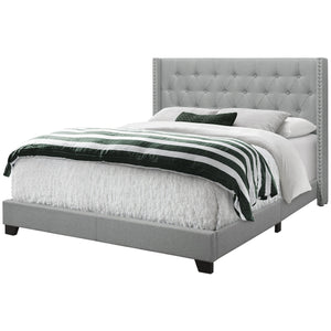 Monarch Specialties I 5984Q Lit, Grand, Plate-forme, Chambre À Coucher, Cadre, Rembourré, D'aspect Lin, Pattes En Bois, Gris, Chrome, Transitionnel - Simple Boutique