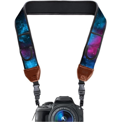USA GEAR GRCMMS0100GAEW Sangle pour Caméra avec Coussin de Neoprène Antidérapant Ajustable Galaxy