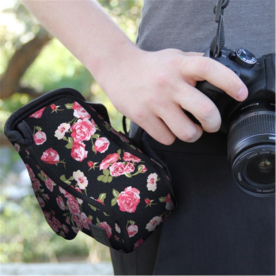 USA GEAR GRFAFSL110FLEW Étui Neoprene SLR avec Protection Résistante aux Rayures Florale - Simple Boutique