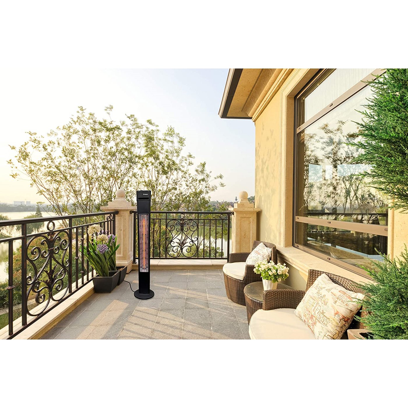 Westinghouse WES31-15110BLK Chaufferette Électrique de Patio sur Pied Infra-Rouge Noir - Simple Boutique